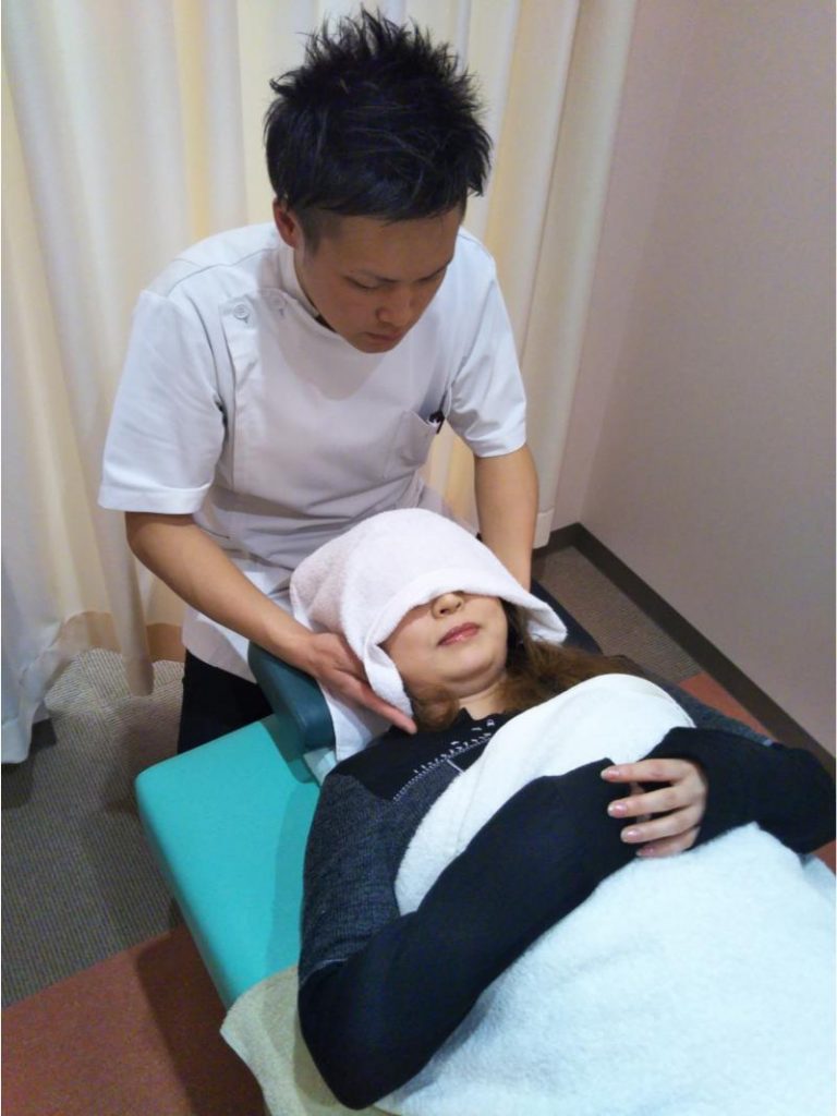 あおぞら整骨院 施術2
