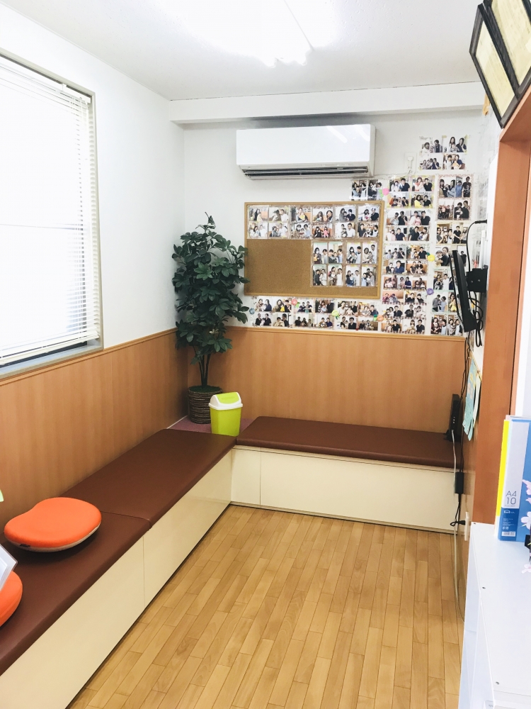 ぐり整骨院：待合室
