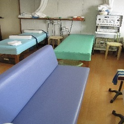 梁川整骨院