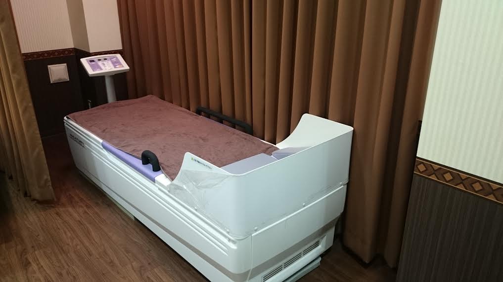 鍼灸整骨院イワサキ ベッド
