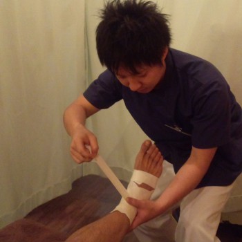 王子北口接骨院施術