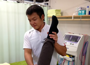 笹岡接骨院施術