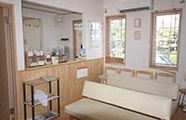 かとう整骨院 待合室