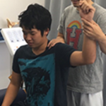 やまもと接骨院施術2