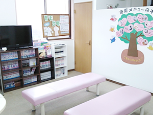 たく鍼灸整骨院 待合室