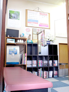 第一整骨院・鍼灸院：待合室