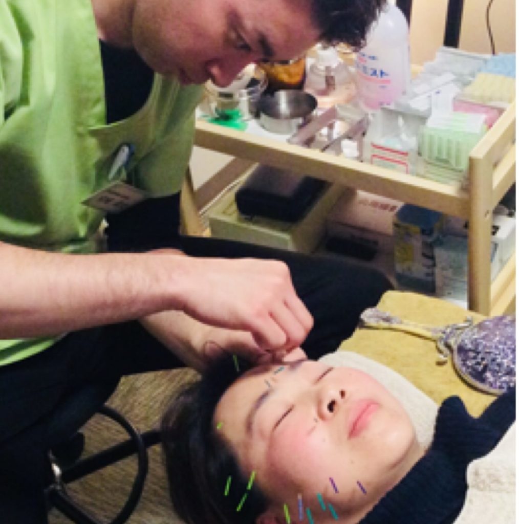 鍼灸整骨院誠春 施術5