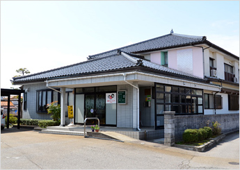 浅川接骨院：外観