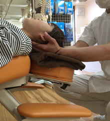 奏カナデ鍼灸整骨院 施術