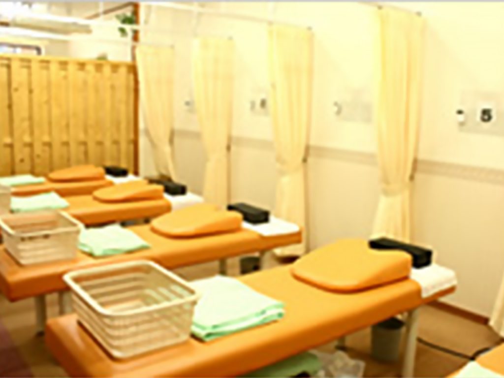 いわふね岡田鍼灸整骨院 施術室