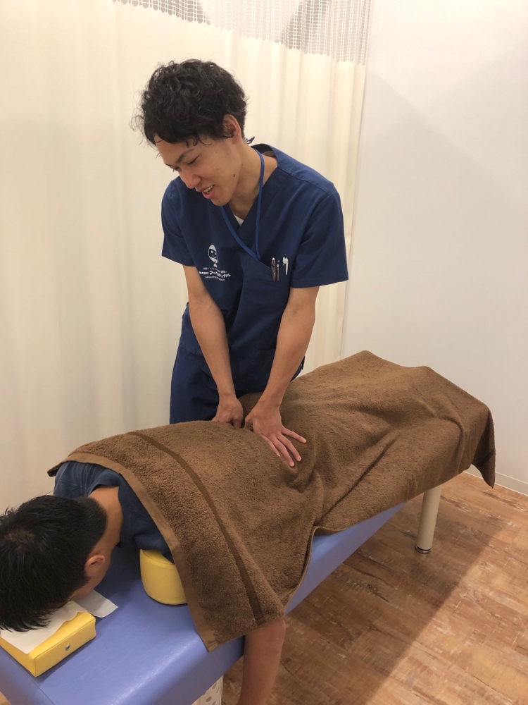 鍛冶町整骨院 施術